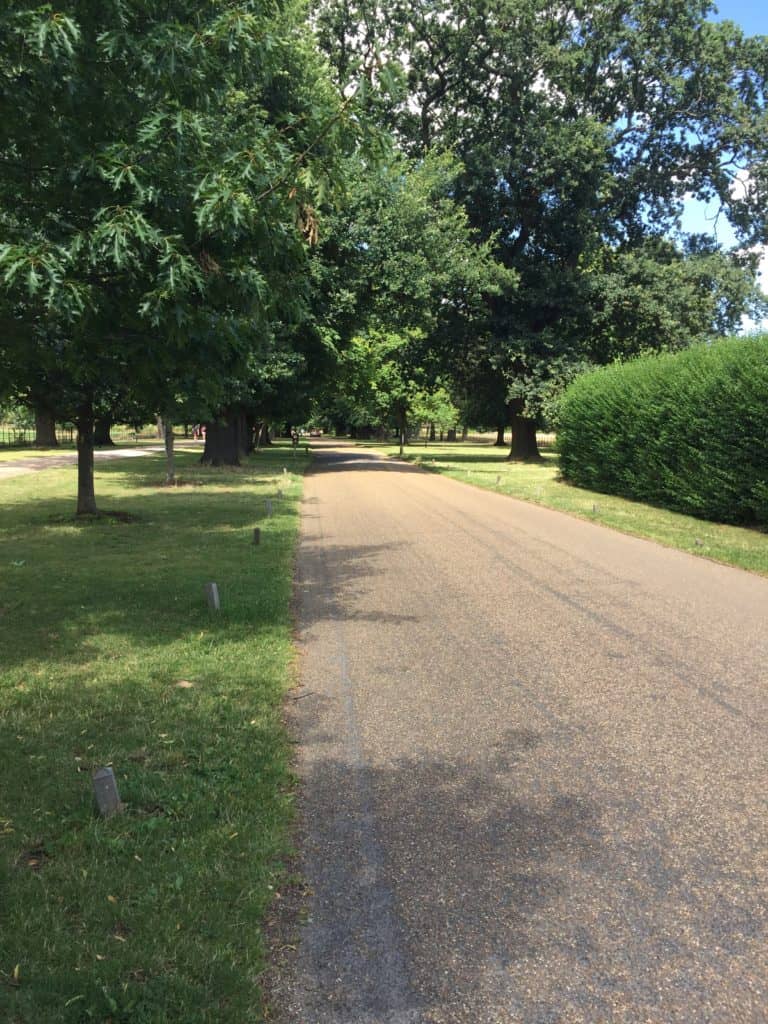 The path to Osterley House