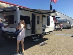 Lance 2075 Travel Trailer