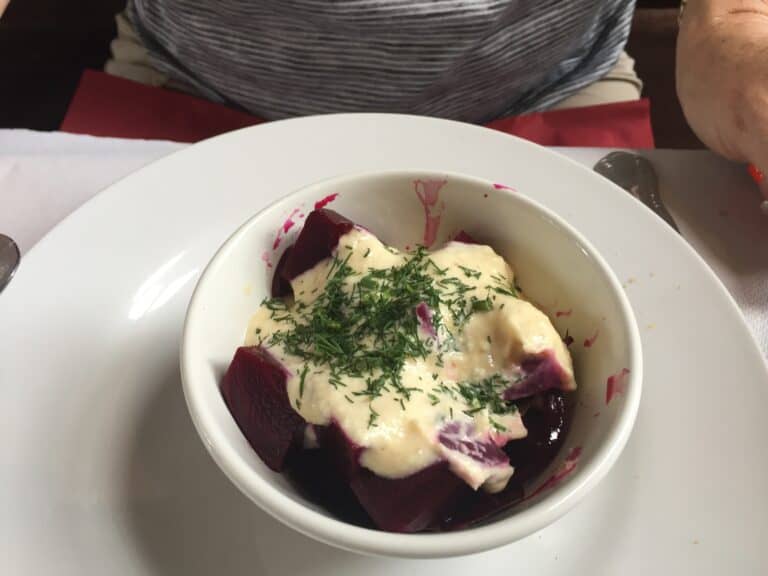 Marinated Beets With Horseradish Sauce, Buraczki marynowane