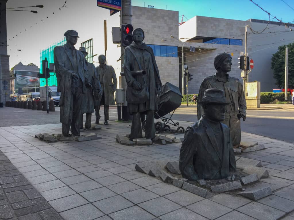 Monument to the Anonymous Passerby - Przejście visited by The Places Where We Go podcast