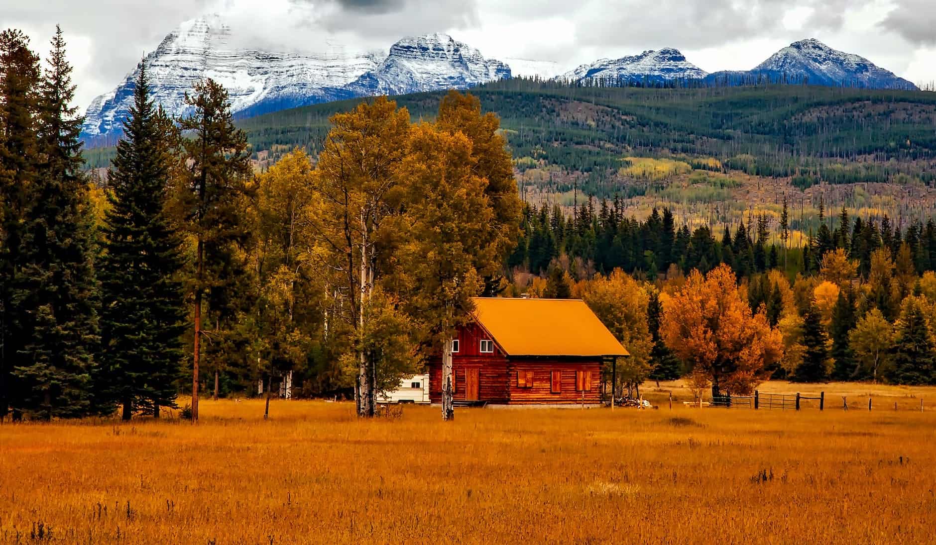 autumn barn colorado colorful