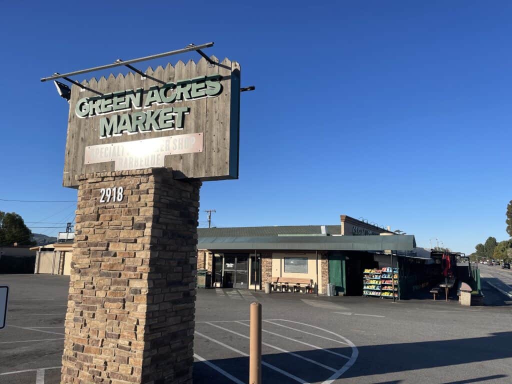 Green Acres Market sign - Simi Valley