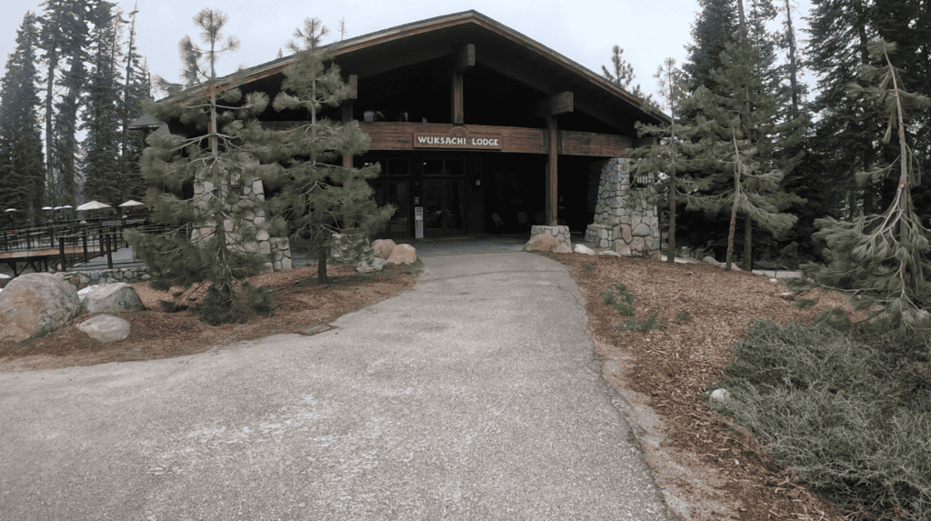 Wuksachi Lodge - Sequoia National Park - outside view