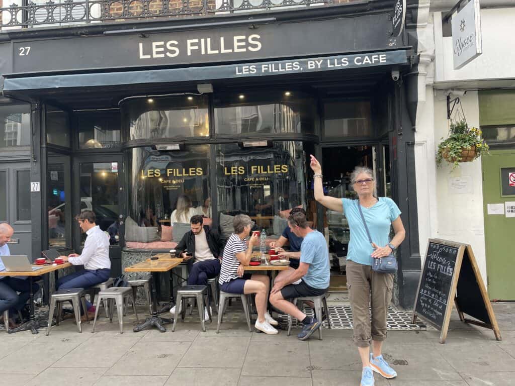 Les Filles - London, visit by The Places Where We Go
