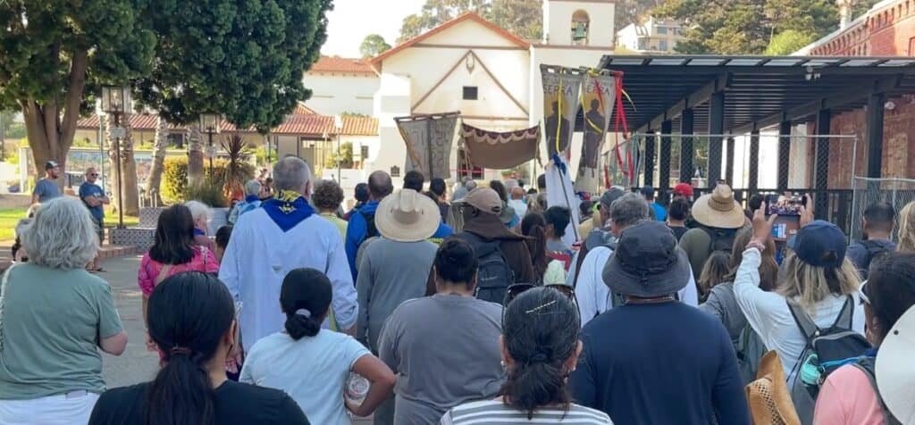 Pilgrims from Serra Pilgrimage 2026 arrive at Mission San Buenaventura